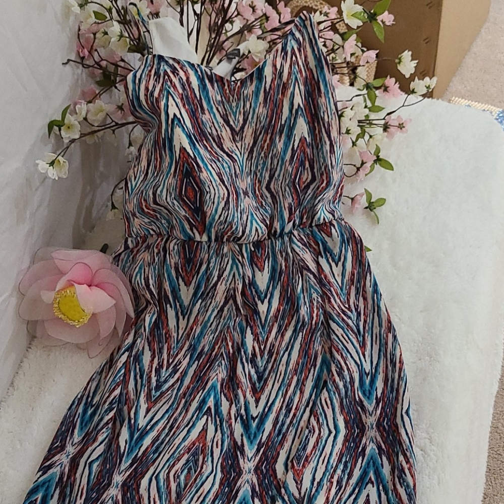 Maxi dresses - Picture 3 of 3